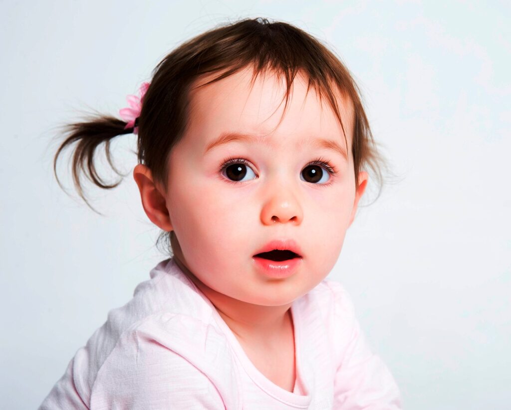 child, young, girl-2078073.jpg